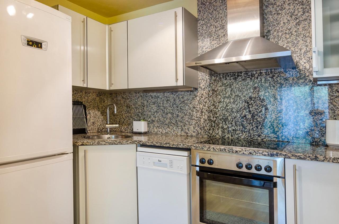 Devesa Park Apartment With Private Parking 지로나 외부 사진