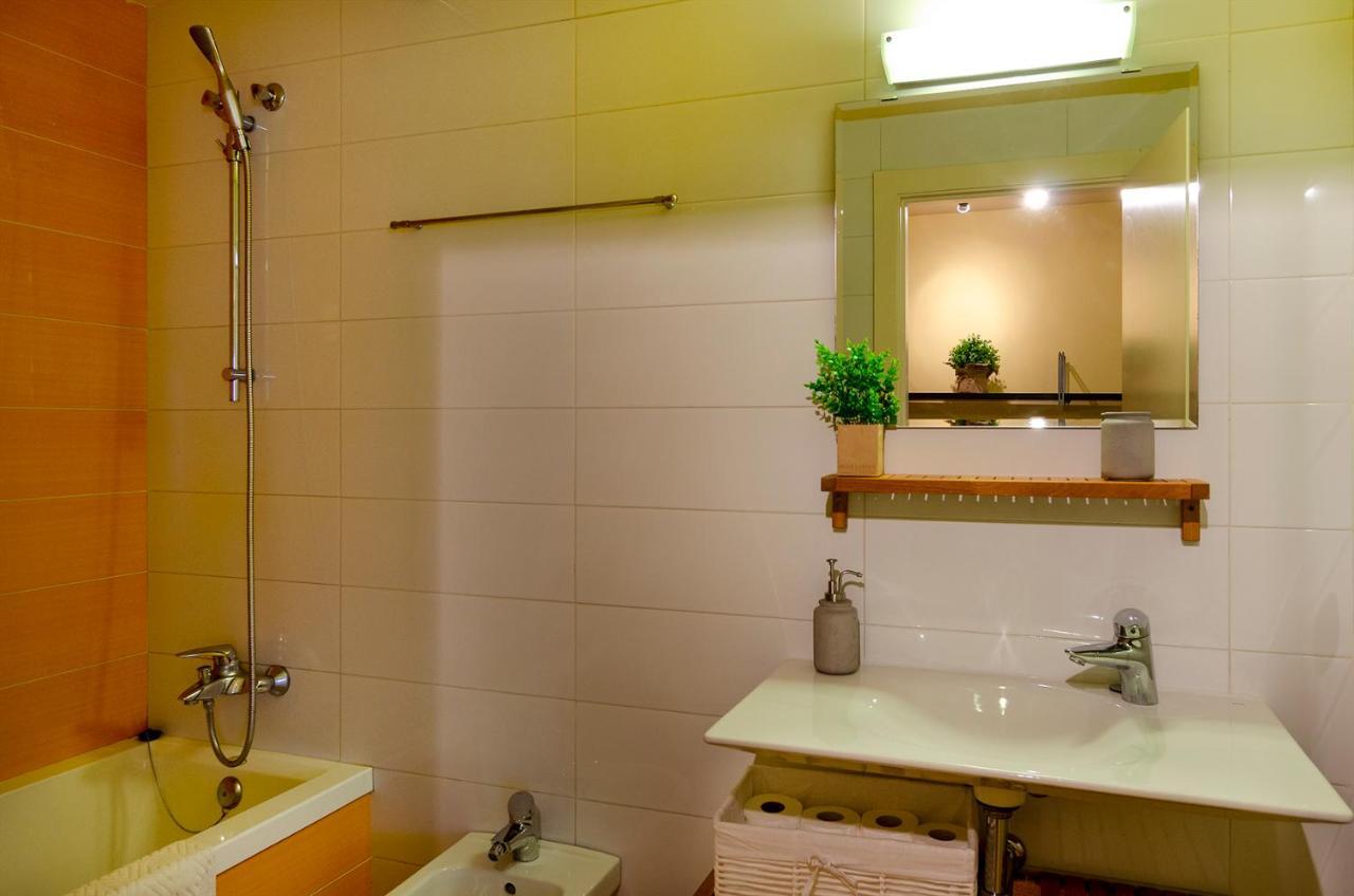 Devesa Park Apartment With Private Parking 지로나 외부 사진